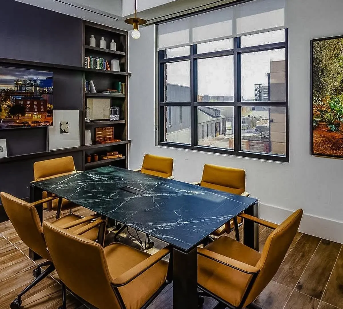 2 Bed 2 Bath Nest For Family Apartment Nashville
