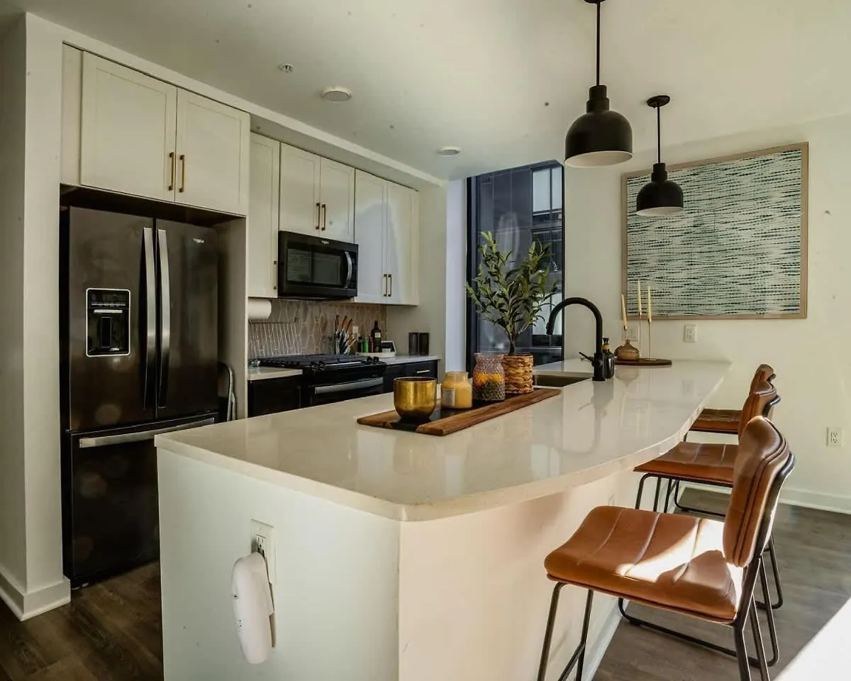 2 Bed 2 Bath Nest For Family Apartment Nashville